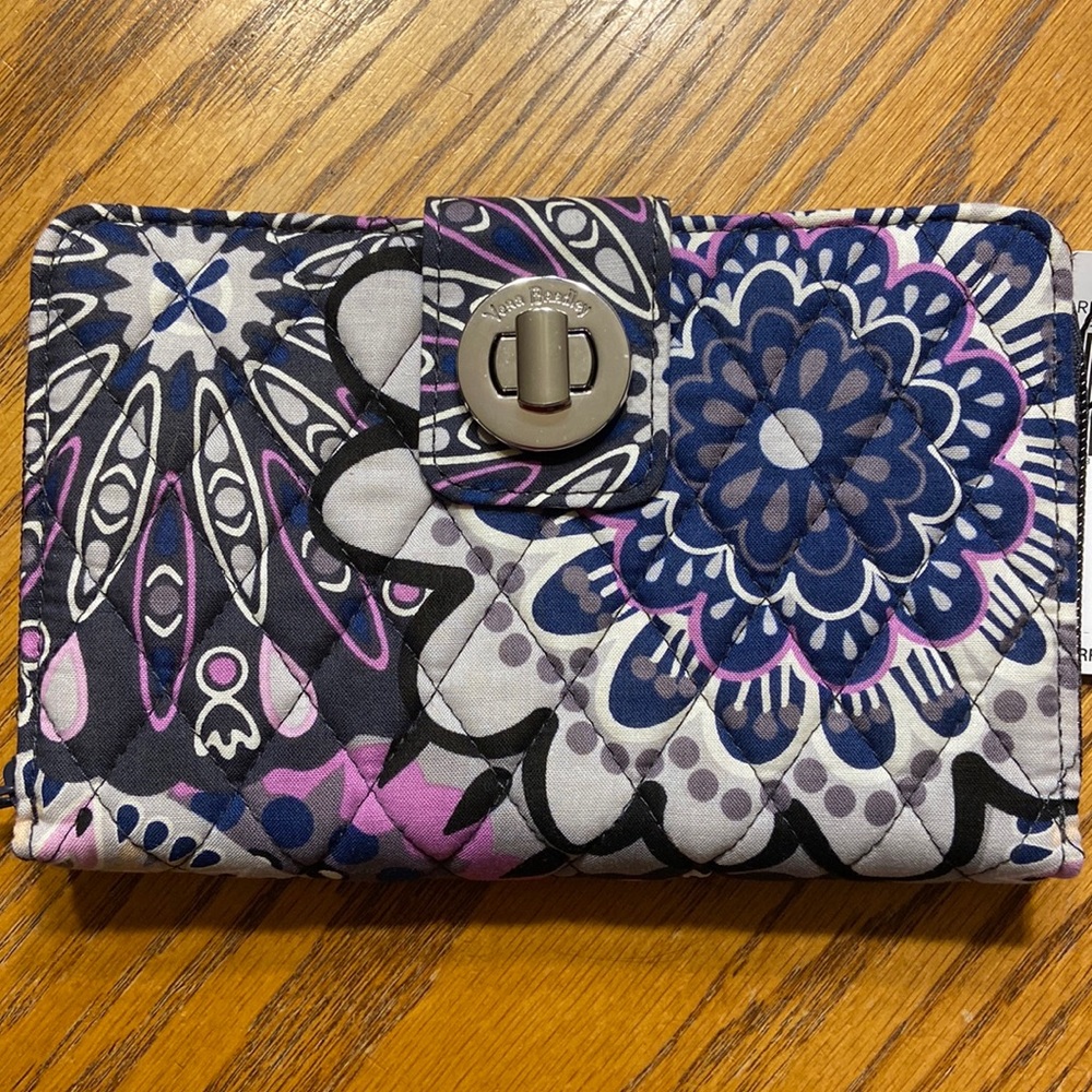 Vera Bradley wallet